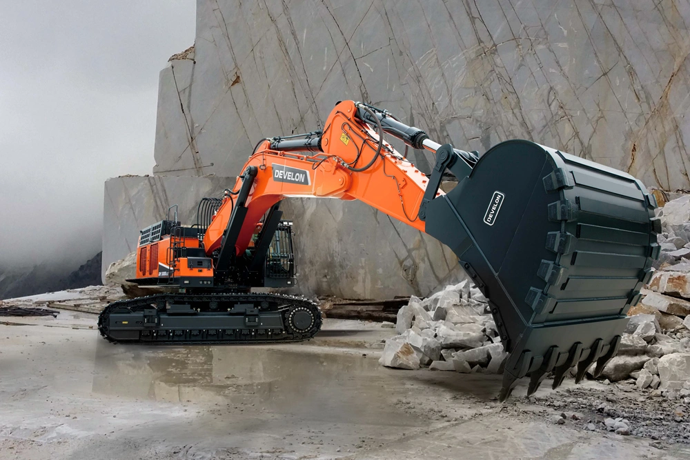 Гусеничный экскаватор Develon (Doosan)