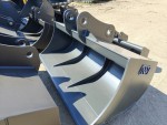 Спецтехника Ковш планировочный жесткое крепление на LiuGong CLG920E-CLG924E от Globus Machinery