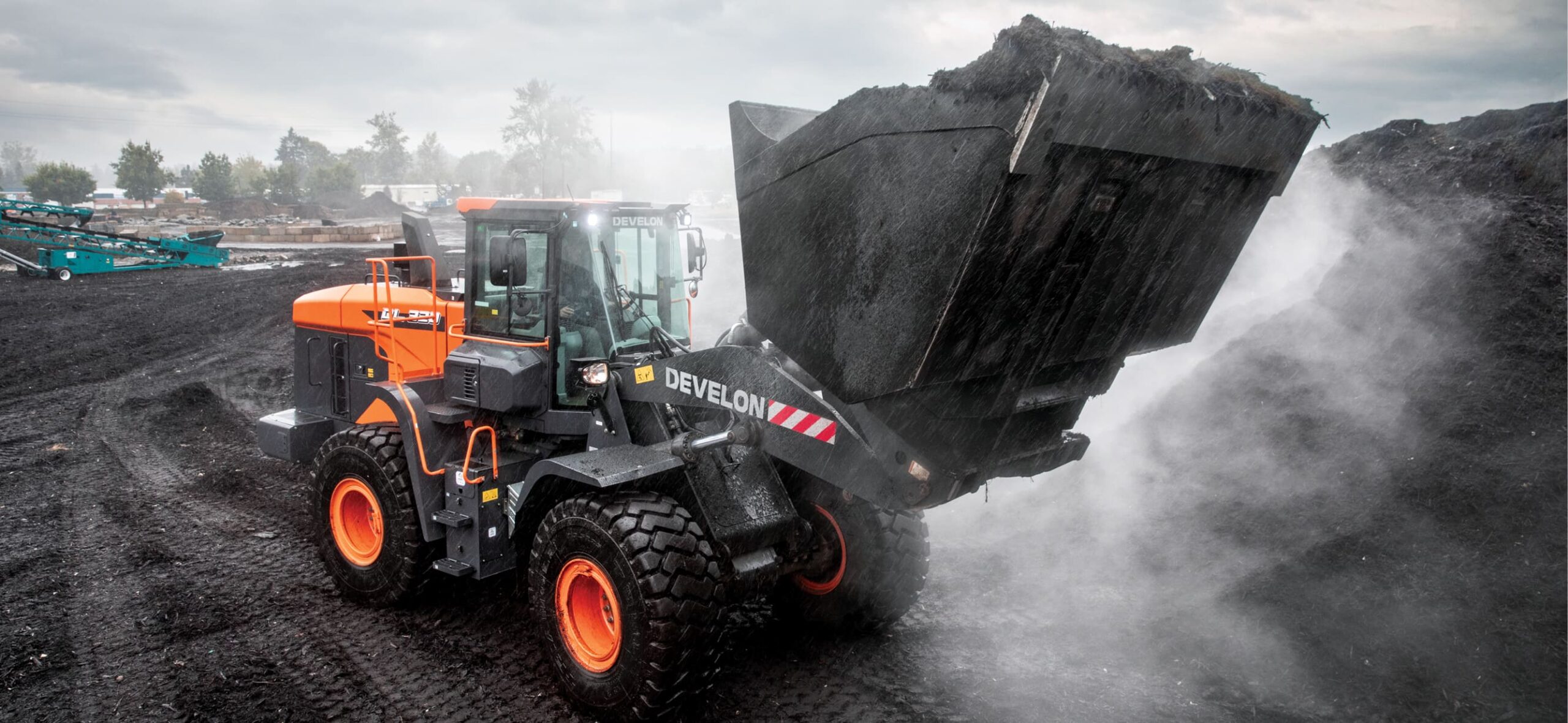 Колесный экскаватор