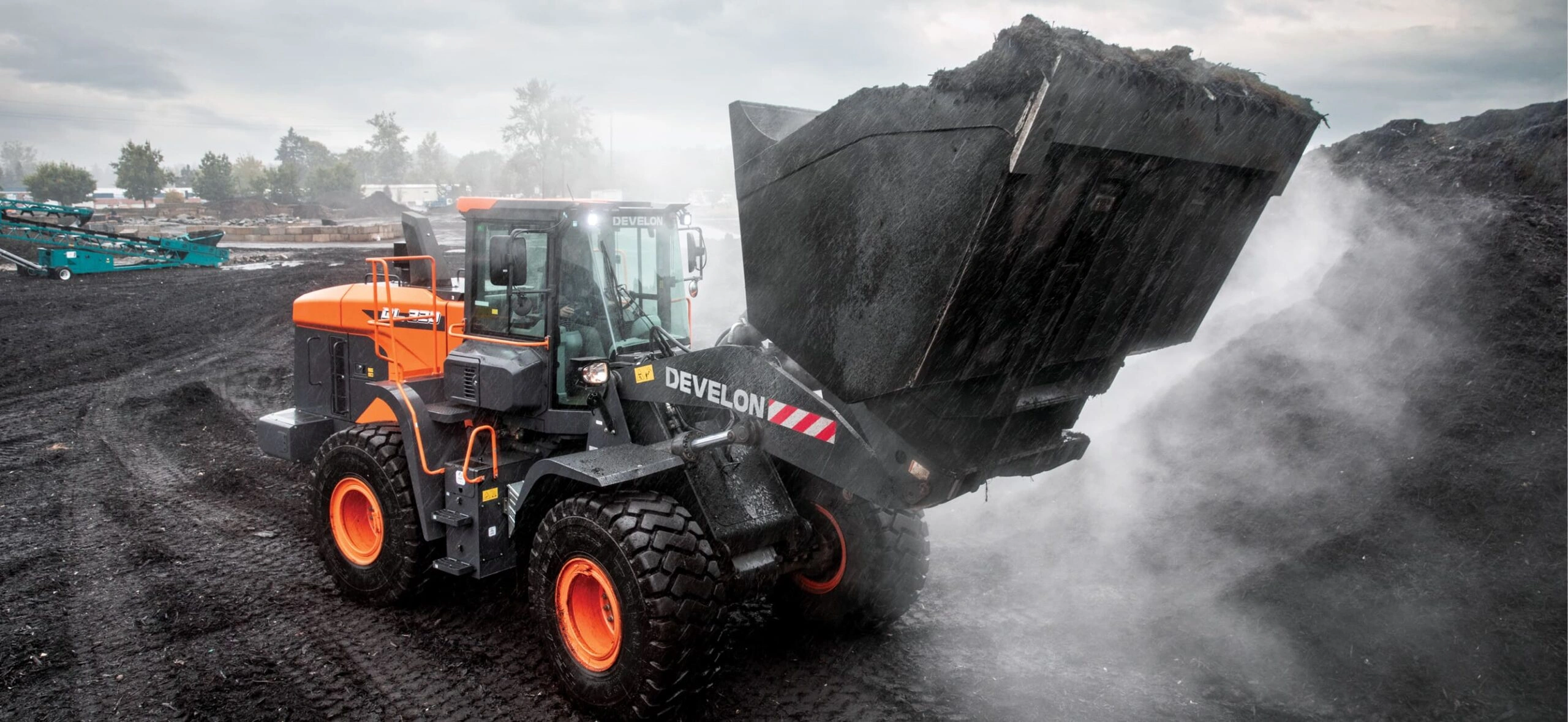 Колесный экскаватор